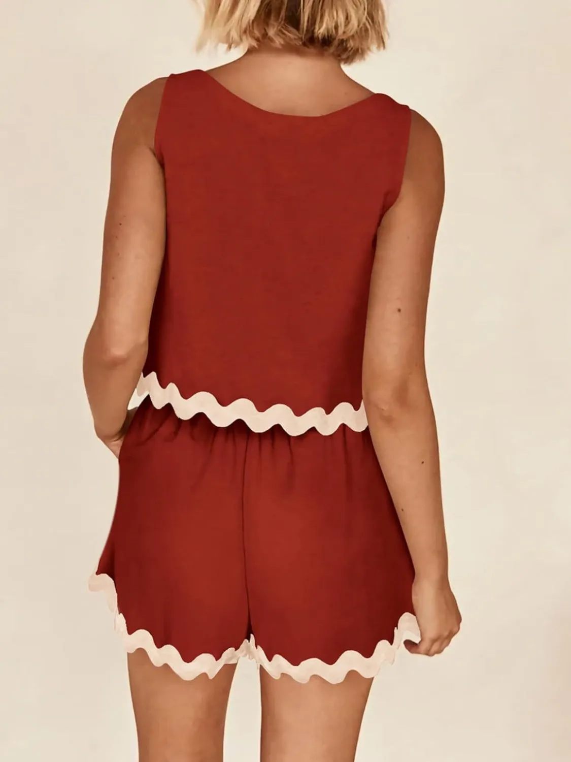 Contrast Trim Sleeveless Top and Shorts Set